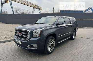 Цены GMC Yukon Внедорожник / Кроссовер