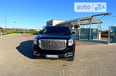 Характеристики GMC Yukon Внедорожник / Кроссовер