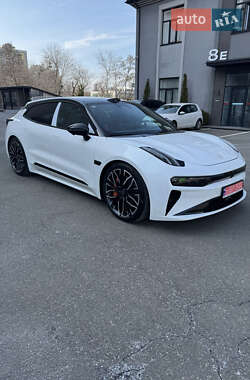 Цены Zeekr Внедорожник / Кроссовер