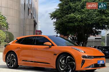 Цены Zeekr Внедорожник / Кроссовер