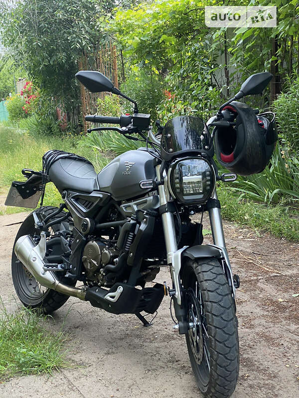 Мотоцикл Багатоцільовий (All-round) Voge 300AC