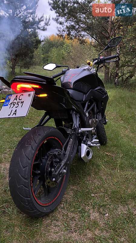 Voge 300R
