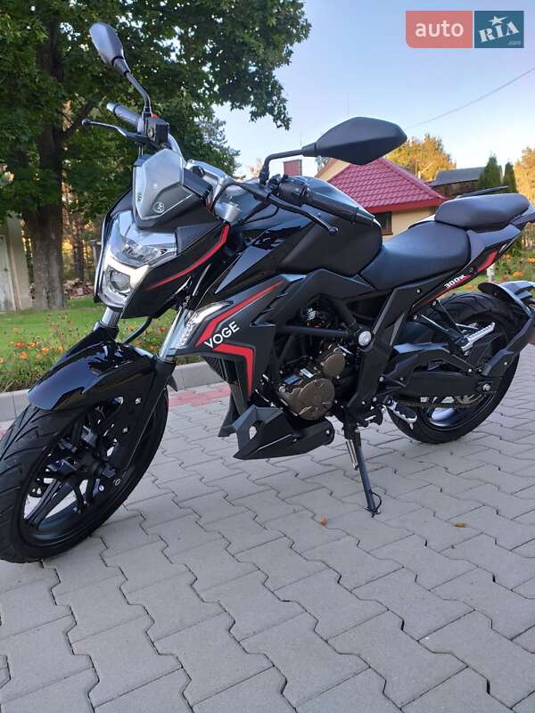 Мотоцикл Без обтікачів (Naked bike) Voge 300R