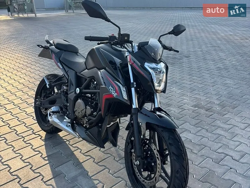 Voge 300R 2025