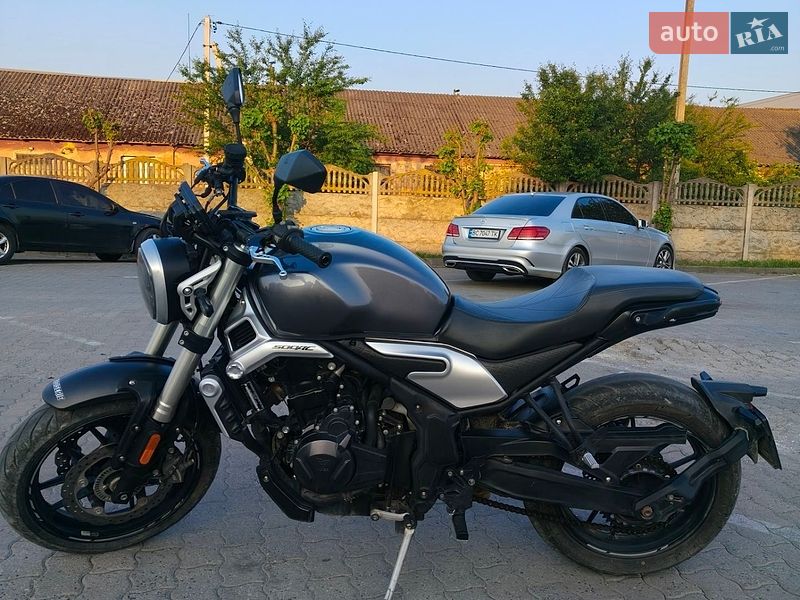 Voge 500AC