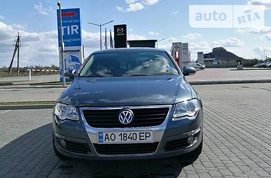 Volkswagen   2010