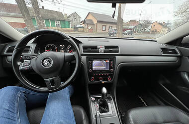 Volkswagen  wolfsburg edition 2014