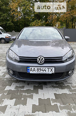 Volkswagen  1.4 TSI 2012