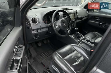 Volkswagen Amarok  2011