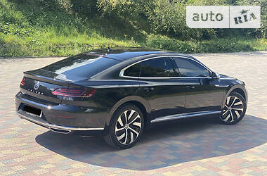 Volkswagen Arteon  2017