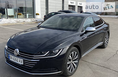 Volkswagen Arteon  2017