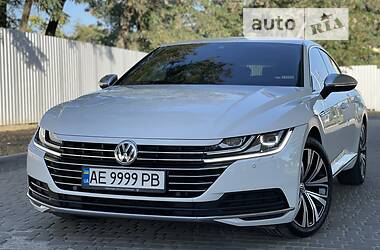 Volkswagen Arteon  2017