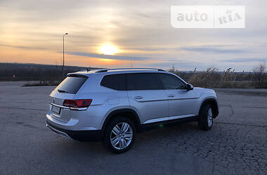 Volkswagen Atlas  2019