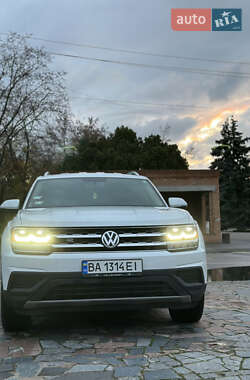 Volkswagen Atlas  2017