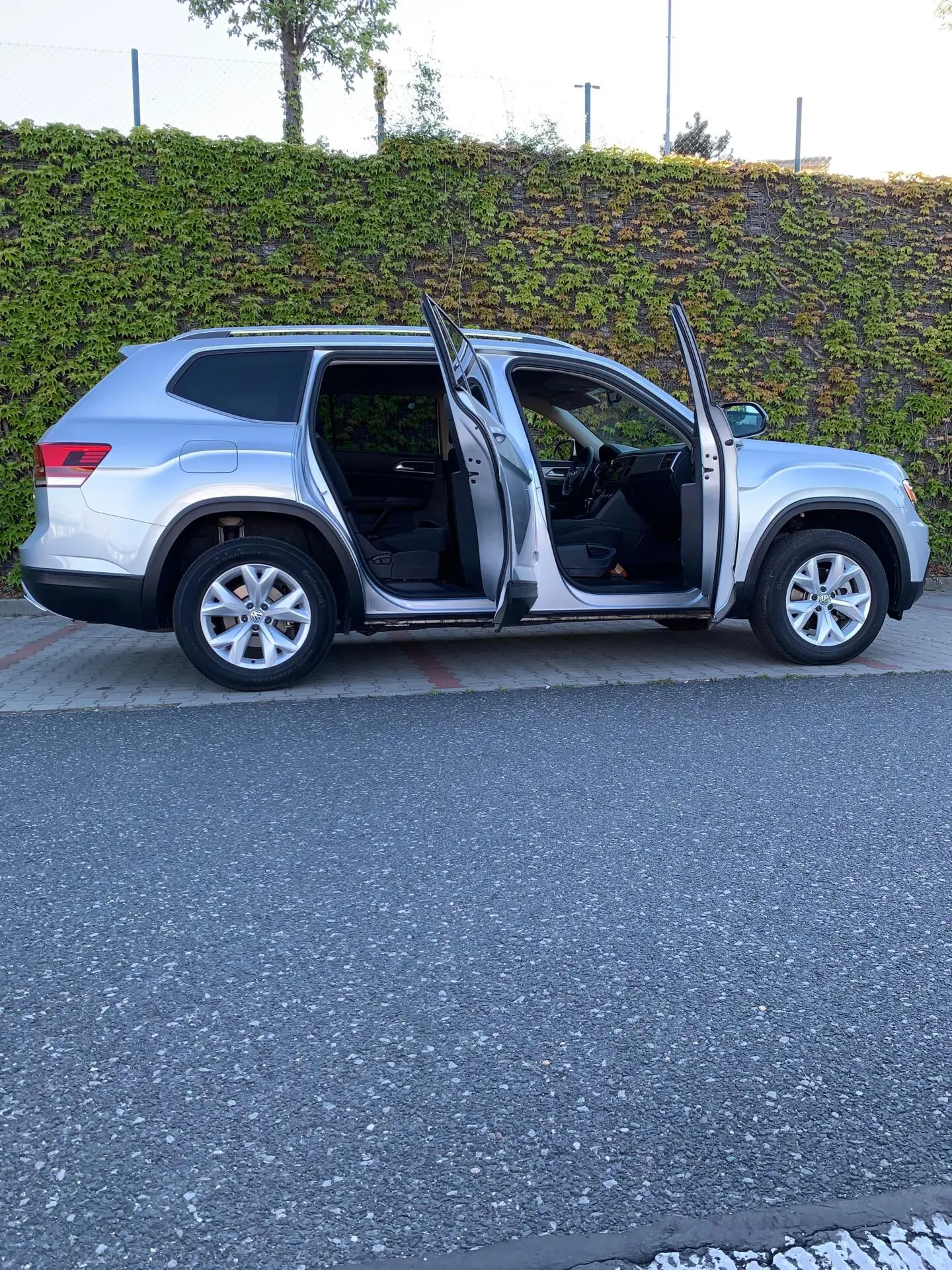 Volkswagen Atlas 2017 VIN 1V2AP2CA2JC537564 фото оголошення 19 з 27