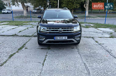 Volkswagen Atlas  2017