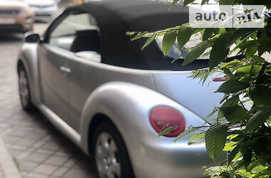 Volkswagen Beetle Cabrio 2.0    2003