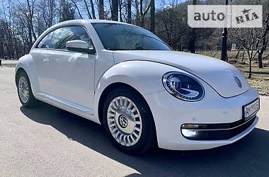 Volkswagen Beetle  2013