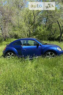 Volkswagen Beetle  2012