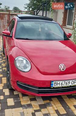 Volkswagen Beetle  2012