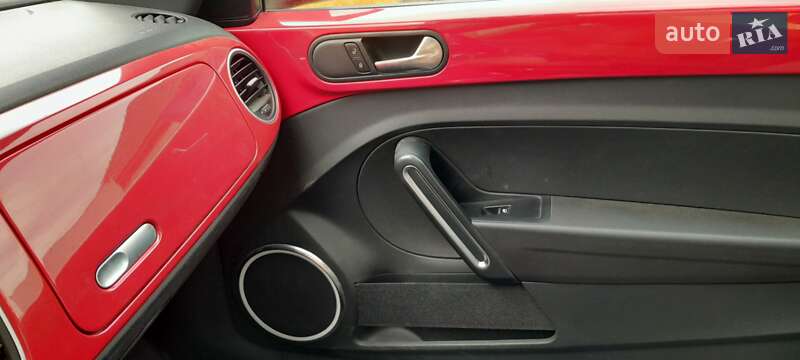 Хэтчбек Volkswagen Beetle 2012 в Новой Одессе