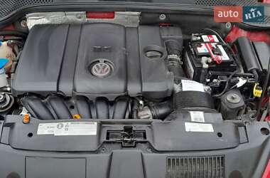 Хэтчбек Volkswagen Beetle 2012 в Новой Одессе