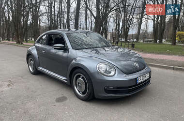 Volkswagen Beetle  2011