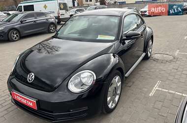 Volkswagen Beetle  2012