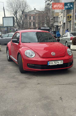 Volkswagen Beetle  2014