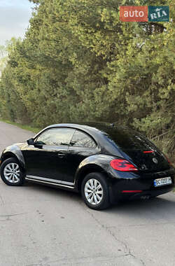 Volkswagen Beetle  2014