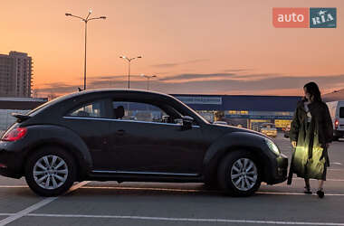 Volkswagen Beetle  2016