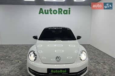 Volkswagen Beetle  2013