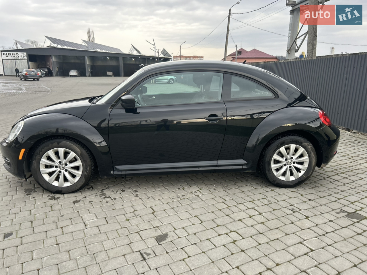 2012 Volkswagen Beetle - мініатюра 2