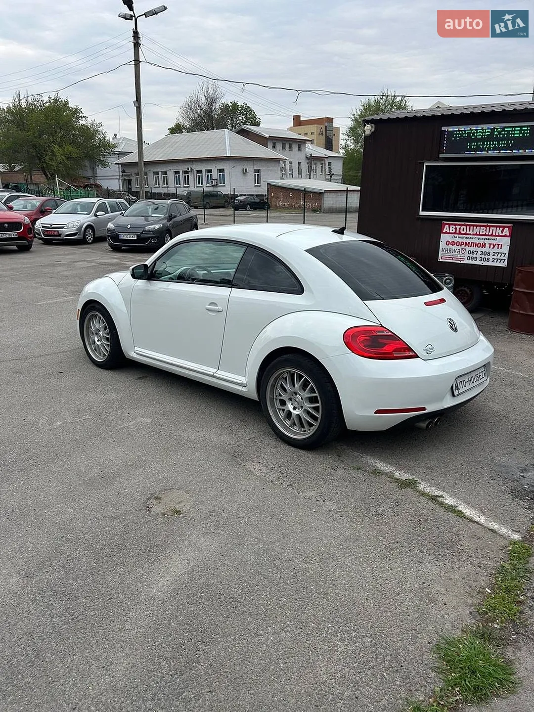 Volkswagen Beetle 2013 VIN 3VWJ07AT6EM633657 фото оголошення 5 з 13