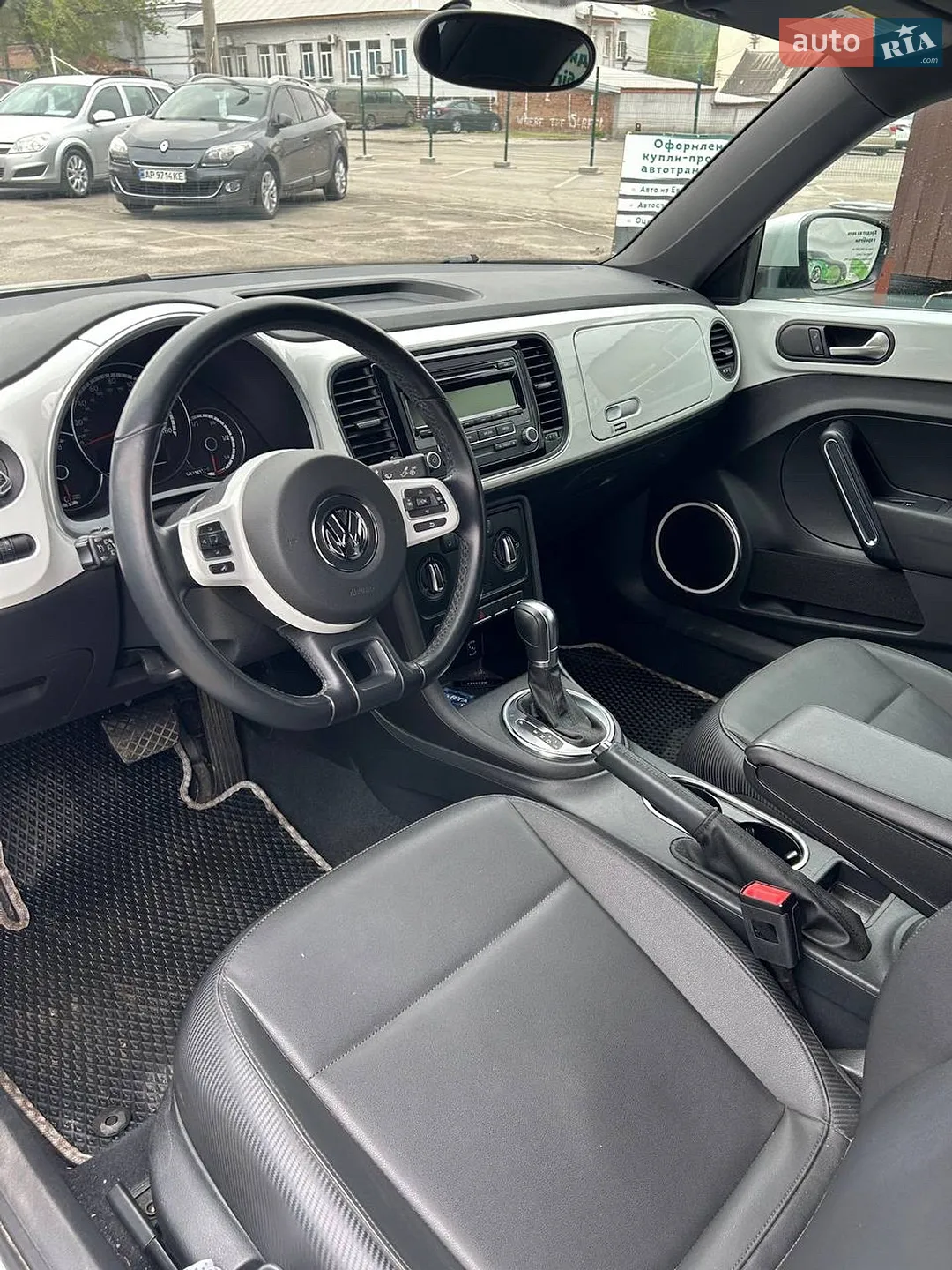 Volkswagen Beetle 2013 VIN 3VWJ07AT6EM633657 фото оголошення 11 з 13