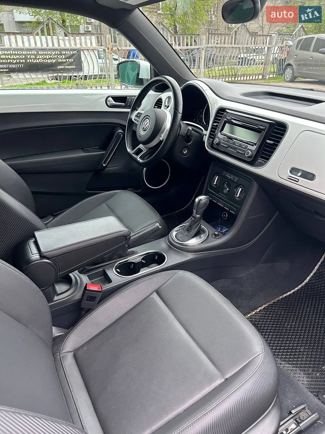 Volkswagen Beetle 2013 VIN 3VWJ07AT6EM633657 фото оголошення 12 з 13