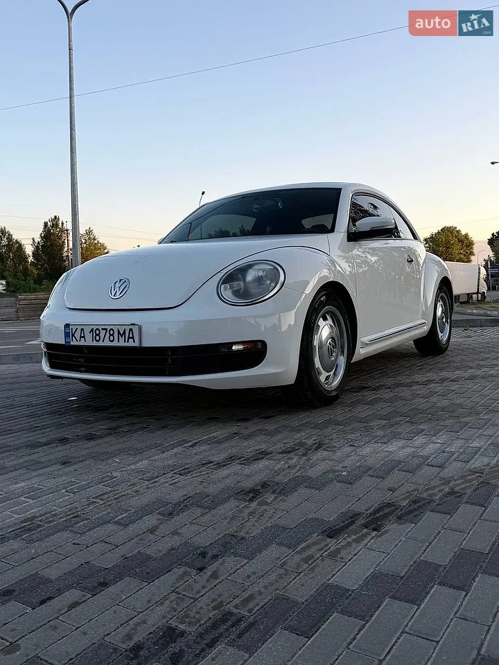 2014 Volkswagen Beetle - мініатюра 2