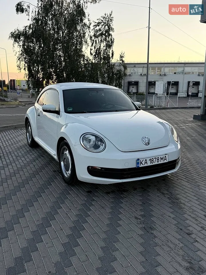 2014 Volkswagen Beetle - мініатюра 3