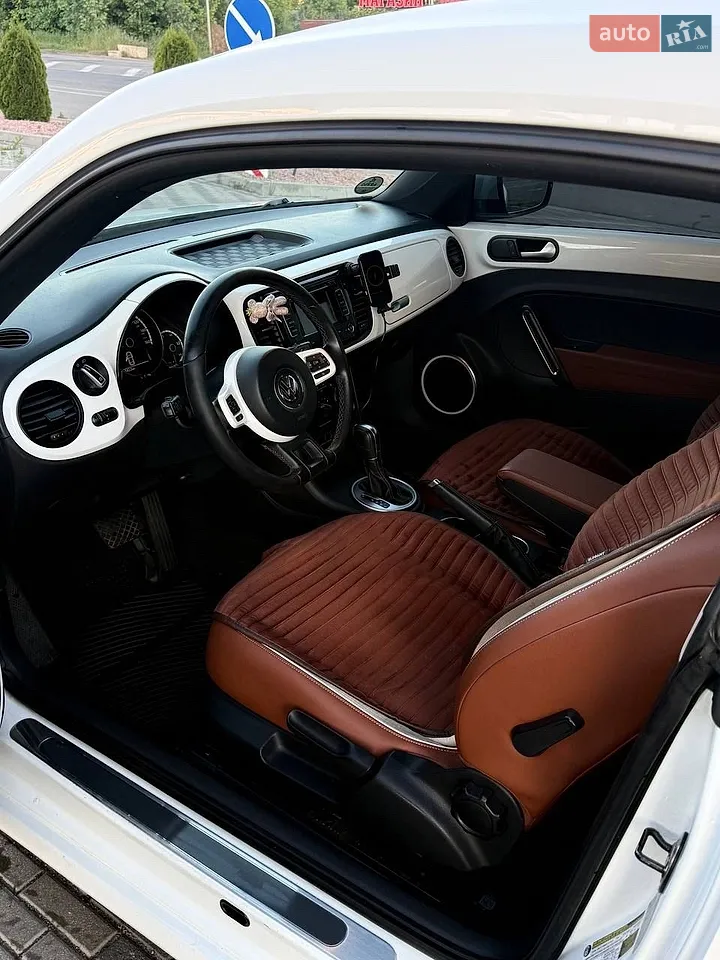 2014 Volkswagen Beetle - мініатюра 5