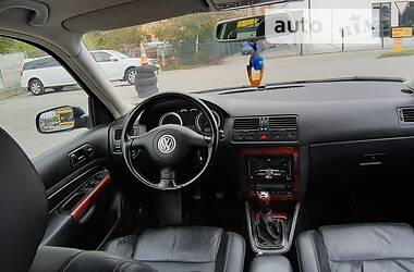 Volkswagen Bora  2003