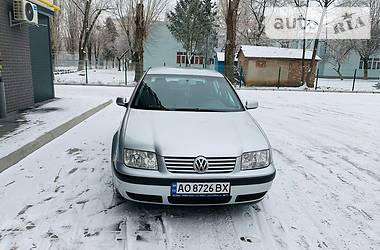 Volkswagen Bora  2002