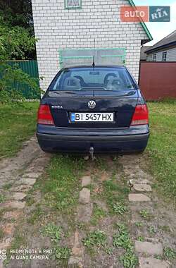 Volkswagen Bora 2001