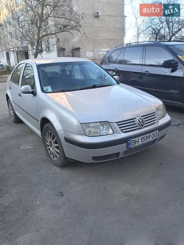 Volkswagen Bora 2001