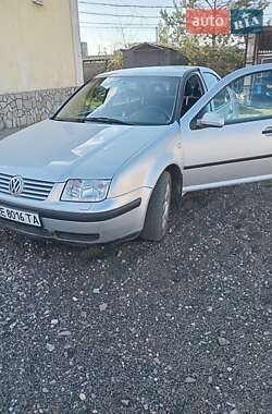 Volkswagen Bora  2001