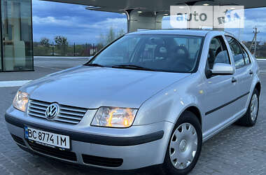 Volkswagen Bora  1999