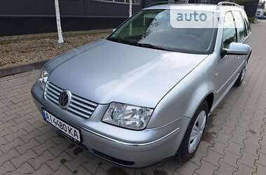 Volkswagen Bora  2001