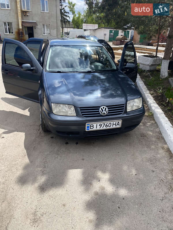 Volkswagen Bora 2001 року в Полтаві