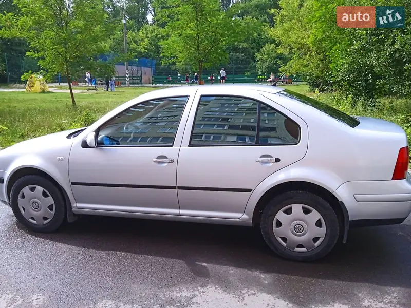 Volkswagen Bora 2004