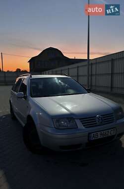 Volkswagen Bora  2000