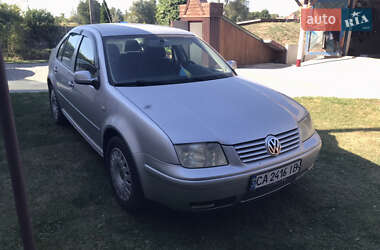 Volkswagen Bora 2003